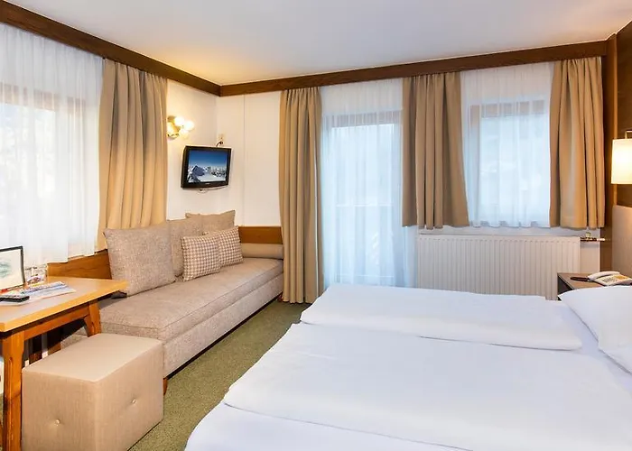 裴森克洛斯酒店