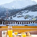 Hotel Klaus 3*