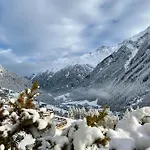 Klaus 3* Sölden
